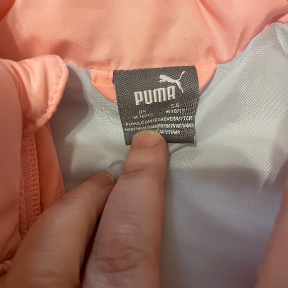 PUMA girls puffer vest, size 10/12 - Picture 3 of 4